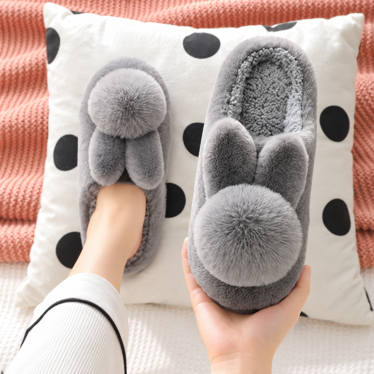 Sunday Slips – PomPom